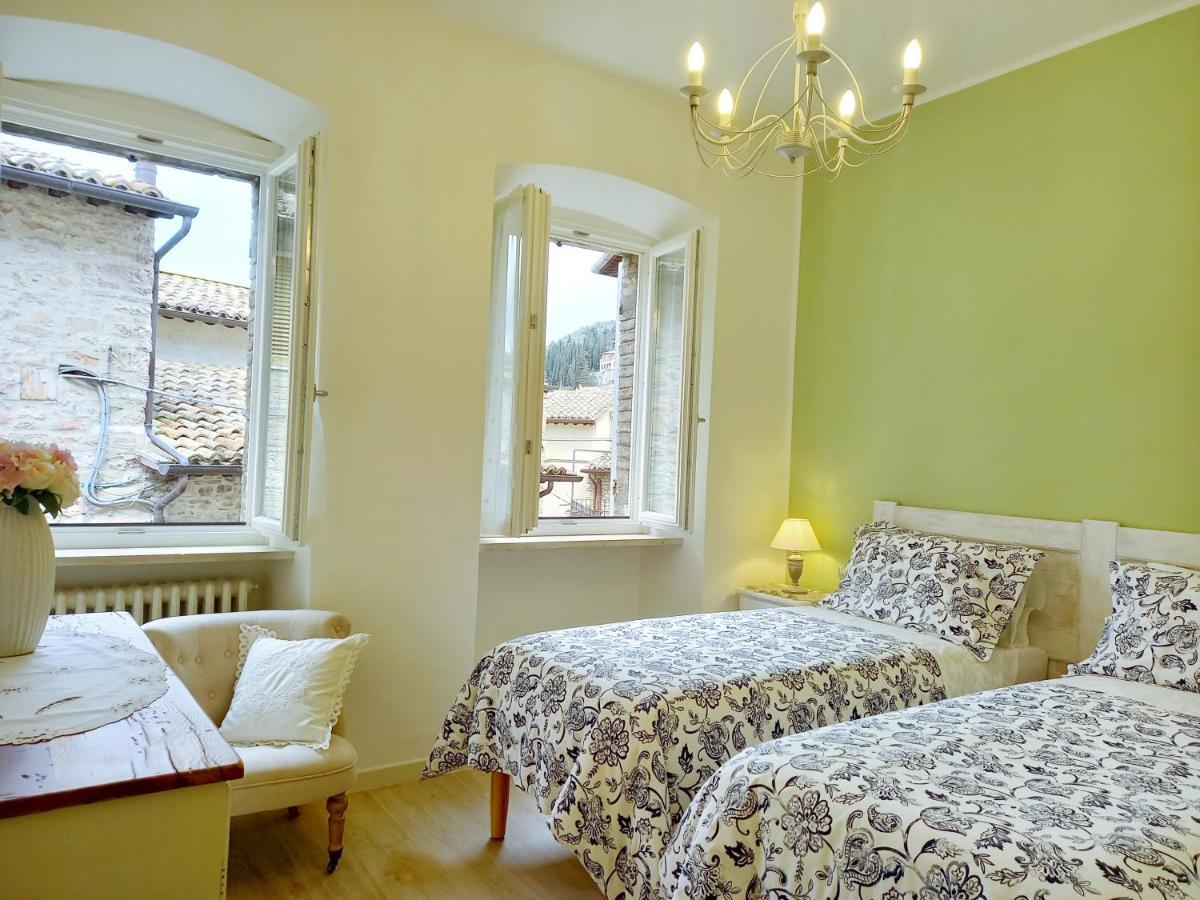 B&B Maison Gabry อัสซิซี ภายนอก รูปภาพ